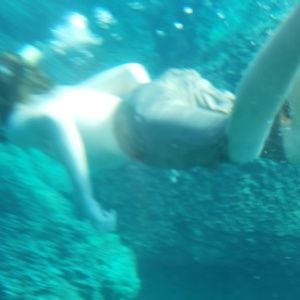 Meet your Posher, Danielle